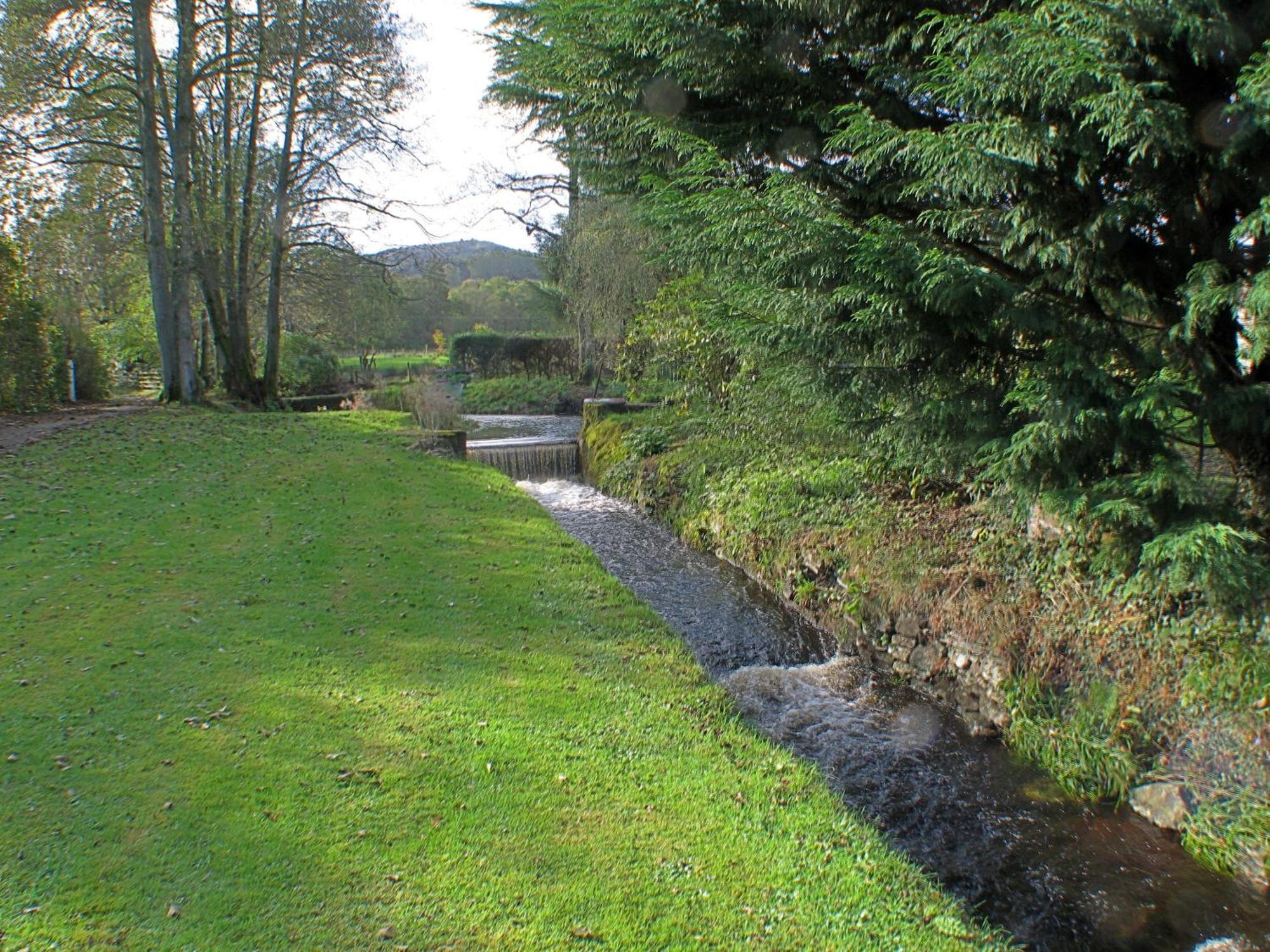 Auchendennan Farm Self Catering Cottages Balloch Quarto foto